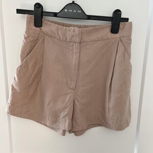 Wilfred Women's High Waist Soft Pink Shorts